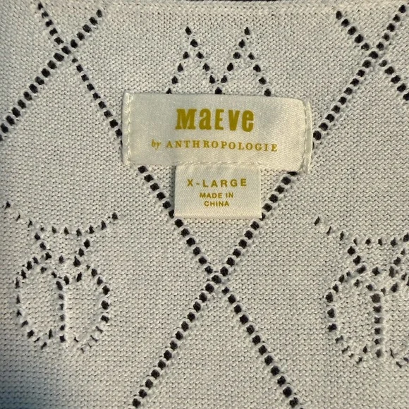Anthropologie Maeve White V-Neck Sweater with Black Accents - Picture 2 of 7